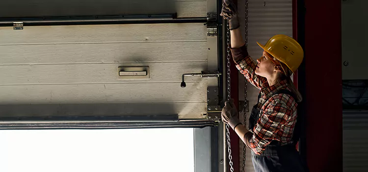 Addressing Common Garage Door Stoppage Issues in Mountain View, CA