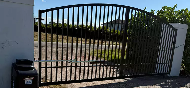 Driveway Fence Repair Mountain View